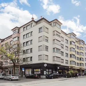 buradan rezervasyon yapın